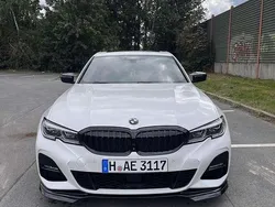 Weiß Gebraucht 2019 BMW 330 M Sport Limousine | 32.600 € (Teuer)