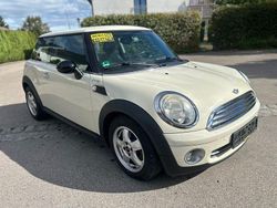Weiß Gebraucht 2008 Mini ONE Pepper Kleinwagen | 3.900 € (Fairer Preis)