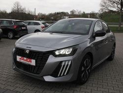 Grau Gebraucht 2024 Peugeot 208 Allure Kleinwagen | 18.550 € (Fairer Preis)