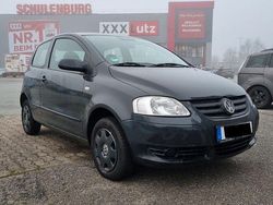 Grau Gebraucht 2006 VW Fox Kleinwagen | 1.990 € (Fairer Preis)