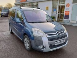 Kyanos blau Gebraucht 2010 Citroën Berlingo XTR Van / Kleinbus | 5.900 € (Etwas zu teuer)