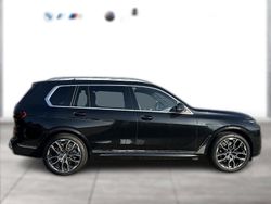 Metallic Gebraucht 2024 BMW X7 M Sport SUV | 96.150 € (Etwas zu teuer)