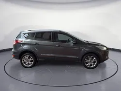 Grau Gebraucht 2015 Ford Kuga SUV | 13.930 € (Fairer Preis)
