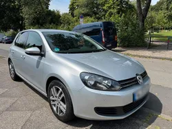Silber Gebraucht 2009 VW Golf VI Limousine | 7.490 € (Etwas zu teuer)
