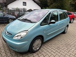 Blau Gebraucht 2003 Citroën Xsara Picasso Exclusive Van / Kleinbus | 1.490 € (Fairer Preis)