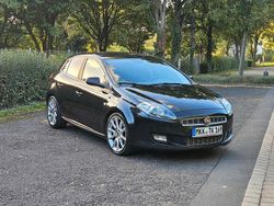 Schwarz Gebraucht 2010 Fiat Bravo Kleinwagen | 4.300 € (Fairer Preis)