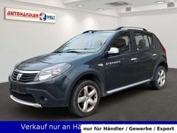 Grau Gebraucht 2011 Dacia Sandero Stepway SUV | 3.199 € (Guter Preis)