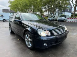 Schwarz Gebraucht 2006 Mercedes C200 Kombi | 1.999 €