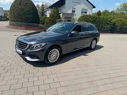 Grau Gebraucht 2015 Mercedes C220 Kombi | 17.350 € (Fairer Preis)