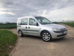 Silber Gebraucht 2002 Opel Combo Kombi | 1.900 € (Etwas zu teuer)