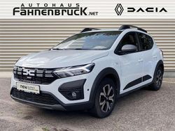Weiß Gebraucht 2023 Dacia Sandero Expression Kleinwagen | 15.580 € (Fairer Preis)