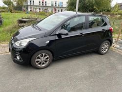 Schwarz Gebraucht 2016 Hyundai i10 YES! Silver Kleinwagen | 6.700 € (Guter Preis)