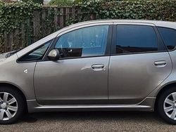 Grau Gebraucht 2010 Mitsubishi Colt Van / Kleinbus | 3.590 € (Guter Preis)