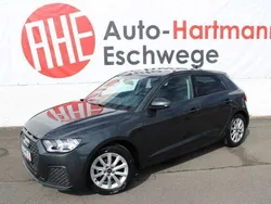 Grau Gebraucht 2023 Audi A1 Sportback Kleinwagen | 21.690 € (Fairer Preis)