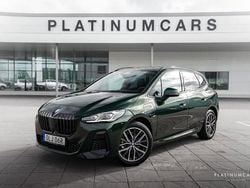 Grün Gebraucht 2024 BMW 225 Active Tourer M Sport Van / Kleinbus | 35.364 € (Fairer Preis)