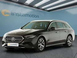 Grau Gebraucht 2024 Mercedes E220 Kombi | 49.799 € (Fairer Preis)
