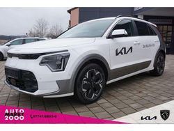 Snow white pearl metallic Gebraucht 2024 Kia e-Niro Inspiration SUV | 37.990 € (Teuer)