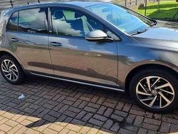 Grau Gebraucht 2017 VW Golf VII Edition Limousine | 15.000 € (Fairer Preis)