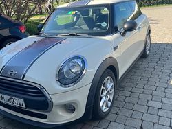 Beige Gebraucht 2016 Mini ONE Kleinwagen | 7.500 €