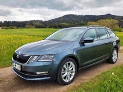 Grau Gebraucht 2020 Skoda Octavia Style Kombi | 20.200 € (Guter Preis)