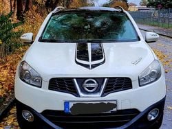 Weiß Gebraucht 2011 Nissan Qashqai SUV | 6.999 € (Fairer Preis)