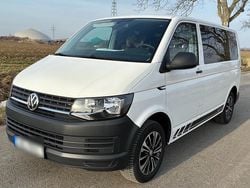 Weiß Gebraucht 2018 VW Caravelle Van / Kleinbus | 22.950 € (Guter Preis)