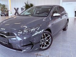 Dark penta metal Neu 2025 Kia Ceed Style Kleinwagen | 28.265 € (Fairer Preis)