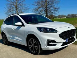 Weiß Gebraucht 2020 Ford Kuga ST SUV | 22.500 € (Guter Preis)