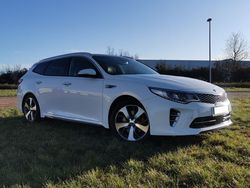 Weiß Gebraucht 2017 Kia Optima Kombi | 25.500 €