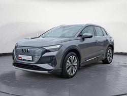 Grau Gebraucht 2021 Audi Q4 e-tron Performance SUV | 27.450 € (Guter Preis)