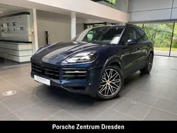 Algarveblaumetallic (metallic) Gebraucht 2024 Porsche Cayenne SUV | 106.900 € (Guter Preis)