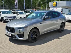Grau Gebraucht 2022 Maserati Levante GT SUV | 57.680 €