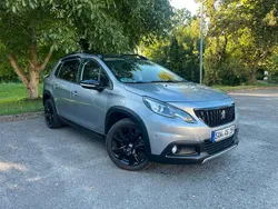 Silber Gebraucht 2018 Peugeot 2008 SUV | 11.950 € (Fairer Preis)