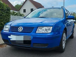 Blau Gebraucht 1999 VW Bora Comfortline Limousine | 1.190 € (Guter Preis)