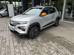 Grau Gebraucht 2022 Dacia Spring Essentiel Kleinwagen | 14.990 € (Teuer)