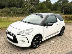 Weiß Gebraucht 2011 Citroën DS3 Sport Chic Kleinwagen | 2.700 € (Fairer Preis)