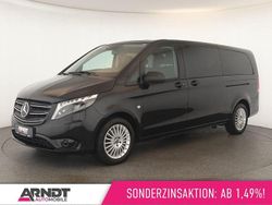 Obsidianschwarz Gebraucht 2024 Mercedes Vito Van / Kleinbus | 51.983 €