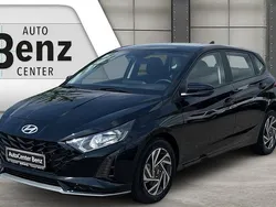 Schwarz Neu 2025 Hyundai i20 Trend Limousine | 21.490 € (Guter Preis)