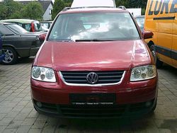 Rot Gebraucht 2003 VW Touran Highline Van / Kleinbus | 1.890 € (Guter Preis)