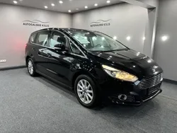 Schwarz Gebraucht 2017 Ford S-MAX Titanium Van / Kleinbus | 15.641 € (Guter Preis)