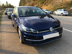 Blau Gebraucht 2019 VW Golf VII Highline Limousine | 17.700 € (Fairer Preis)