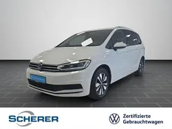 Weiß Gebraucht 2024 VW Touran Move Van / Kleinbus | 34.900 € (Fairer Preis)