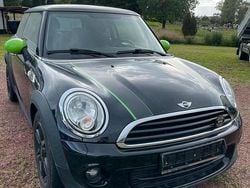 Schwarz Gebraucht 2014 Mini ONE Kleinwagen | 8.390 € (Fairer Preis)