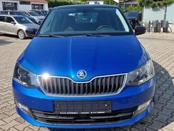 Blau Gebraucht 2016 Skoda Fabia Style Limousine | 8.950 € (Fairer Preis)
