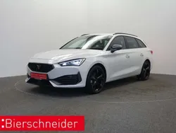 Weiss Gebraucht 2022 Cupra Leon Kombi | 25.450 € (Guter Preis)