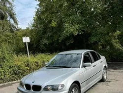 Silber Gebraucht 2002 BMW 318 Limousine | 1.750 € (Fairer Preis)