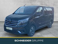 Tenebroschwarz Gebraucht 2024 Renault Trafic Van | 49.990 € (Teuer)