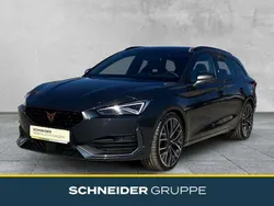 Magnetic grau Gebraucht 2024 Cupra Leon VZ Limousine | 37.490 € (Fairer Preis)