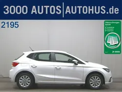 Candy weiss Gebraucht 2021 Seat Ibiza Reference Limousine | 10.480 € (Superpreis)