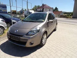 Stone Gebraucht 2010 Renault Clio GrandTour Luxe Kombi | 3.699 € (Fairer Preis)